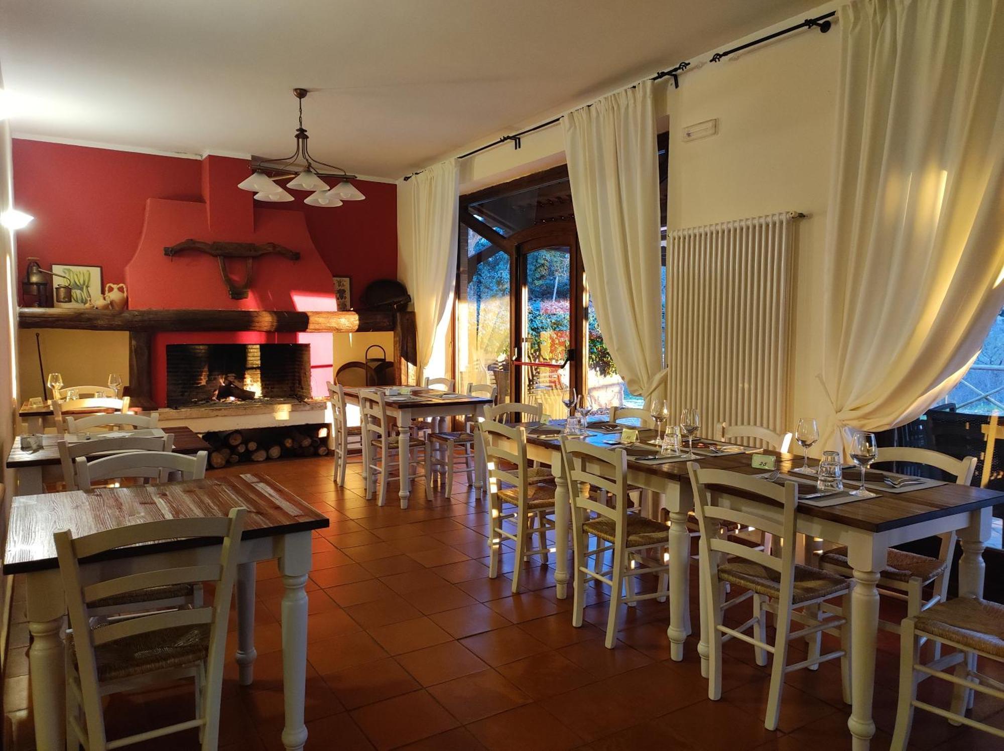 Agriturismo Podere S. Croce Сатурния Экстерьер фото