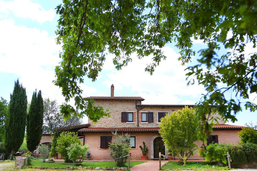 Agriturismo Podere S. Croce Сатурния Экстерьер фото